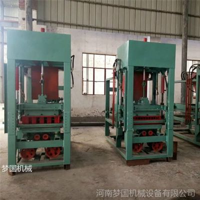 【遼寧鳳城農(nóng)村投資辦廠好項(xiàng)目多功能空心磚機(jī)/免燒磚機(jī)/植草磚機(jī)圖片】遼寧鳳城農(nóng)村投資辦廠好項(xiàng)目多功能空心磚機(jī)/免燒磚機(jī)/植草磚機(jī)